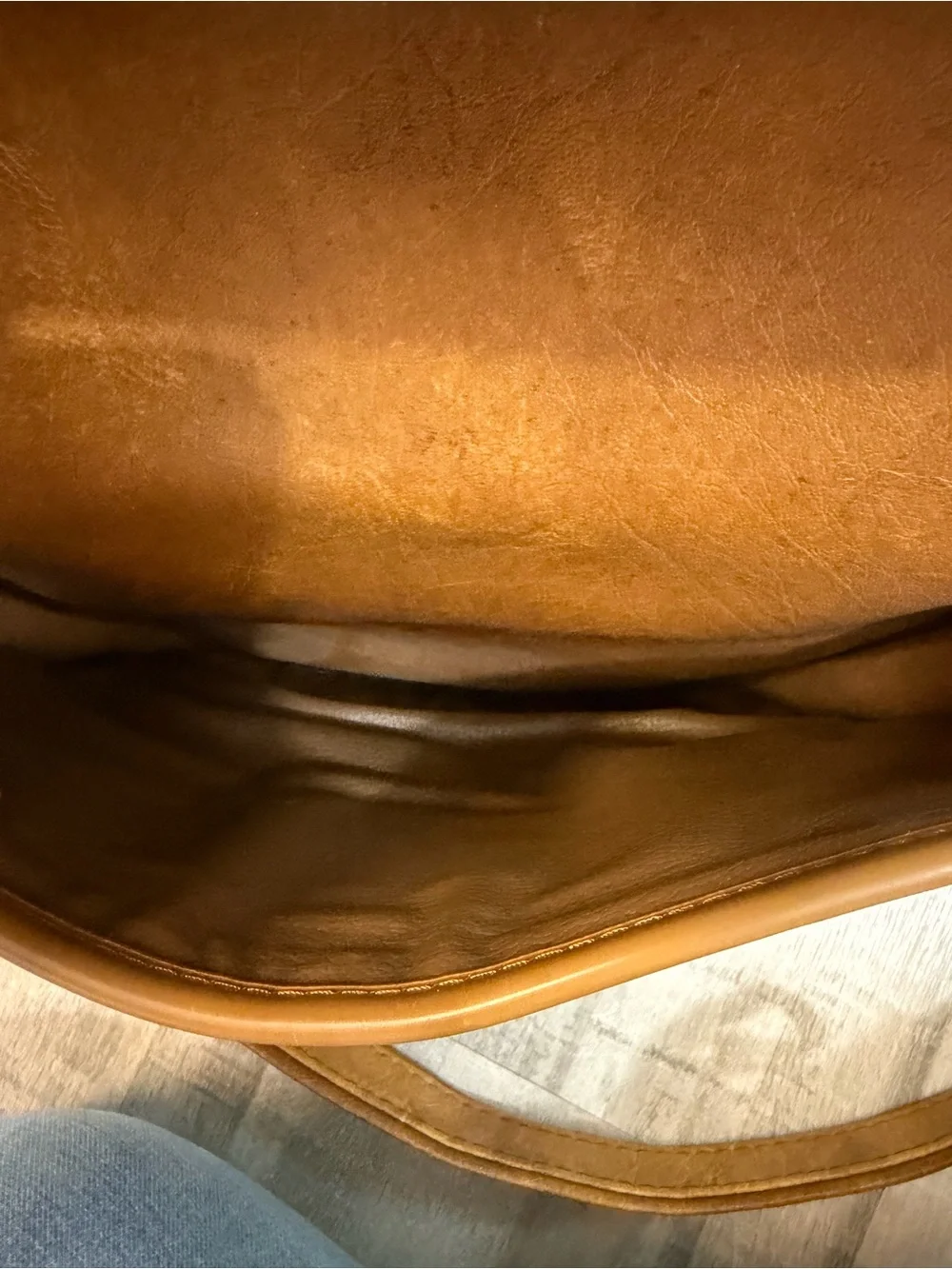 Vintage 1978 American Tourister Brown Carry On Flight Shoulder Bag w Key